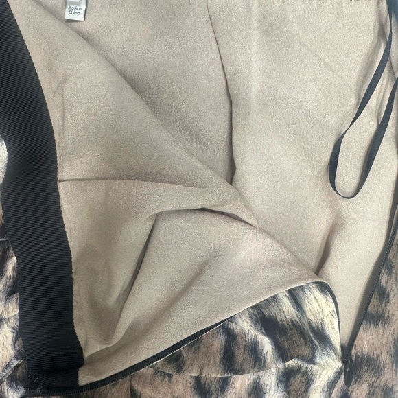 Joie Ornica Leopard Print Ruched Asymmetrical Hem Handkerchief Skirt 4 - Picture 5 of 9